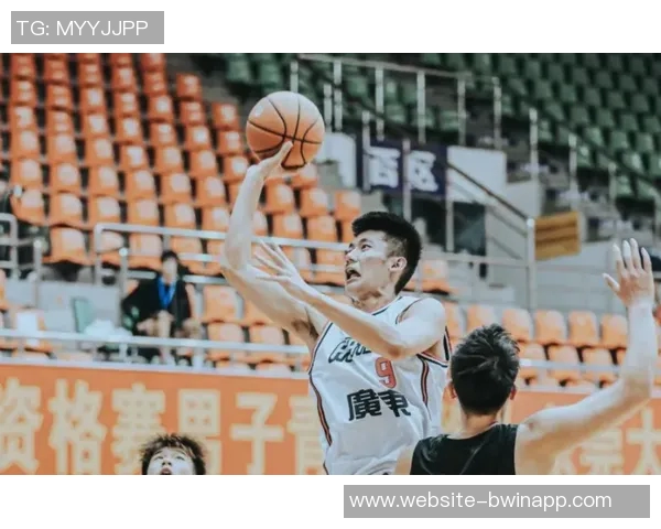 洛城德比即将上演小组头名争夺战两队均保持全胜状态