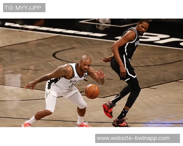 费尔斯上半场表现抢眼7号秀9投4中三分2中2贡献12分6板6助