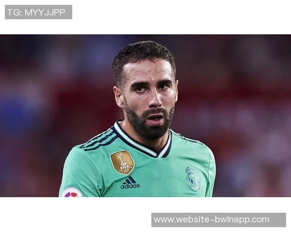 曼晚称马奎尔不仅是后卫更是团队领袖海文将成为他的接班人