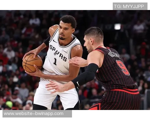 独角兽文班亚马创造NBA历史新纪录单场至少4帽与4个三分球的壮举 独角兽文班亚马创造NBA历史新纪录单场至少4帽与4个三分球的壮举